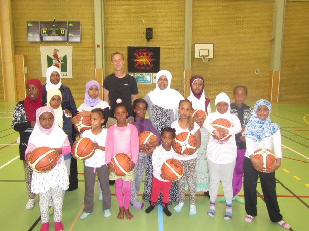 Somaliska Freds basketlag tjejer 7 - 11 år