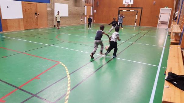 16009878_1173176286091534_42707218_o-e